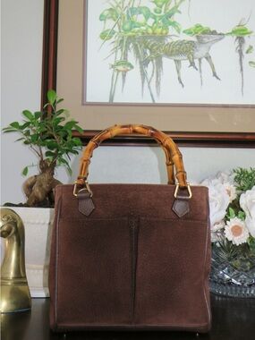 ✨ Vintage Gucci Small Bamboo Suede Handbag ✨